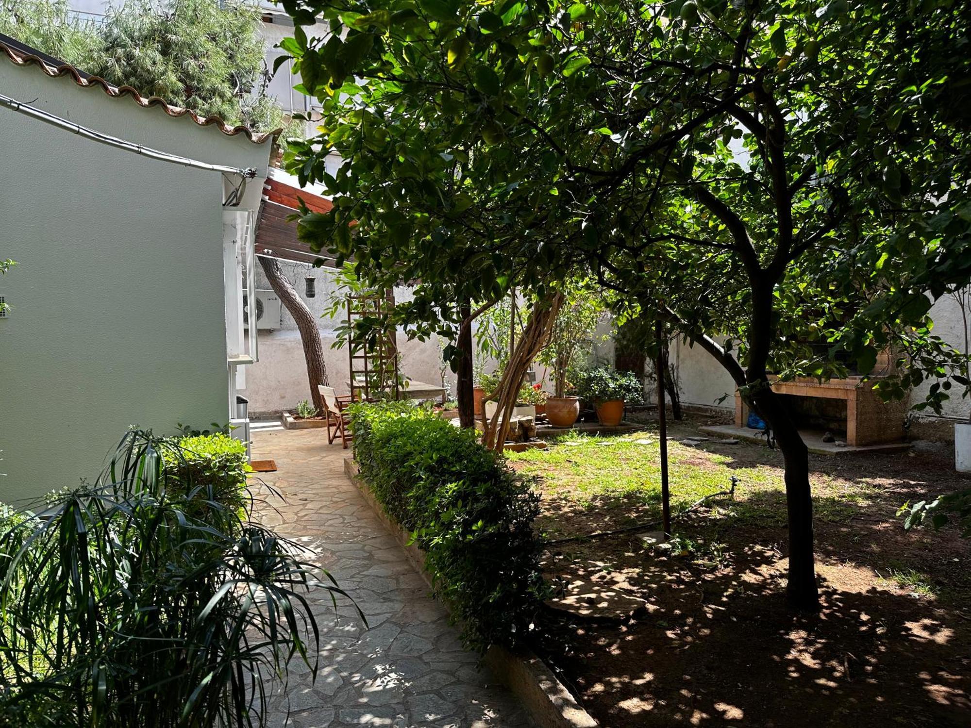 Antonis'S Garden House Apartman Athén Kültér fotó